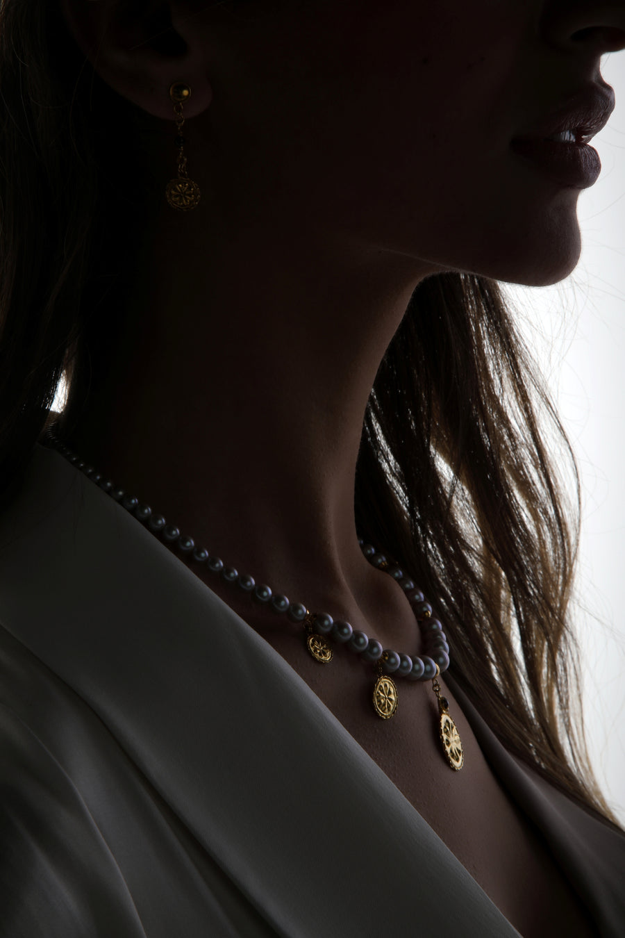 The Rosette Necklace